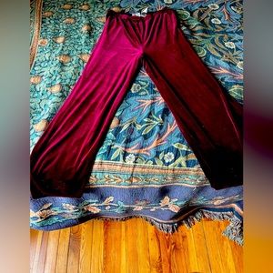Size L Kathie Lee Burgundy Velour Lounge Pants